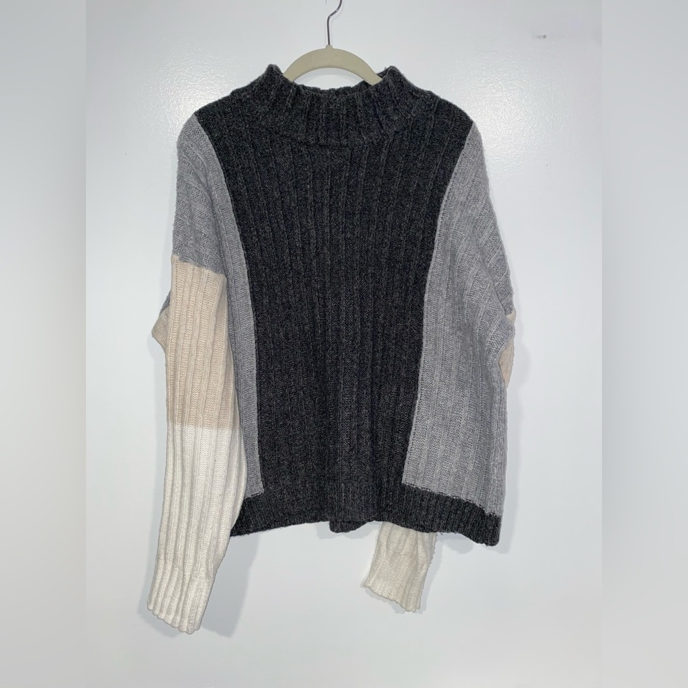 Time and Tru Women's Ribbed Mock Neck Sweater Sweater